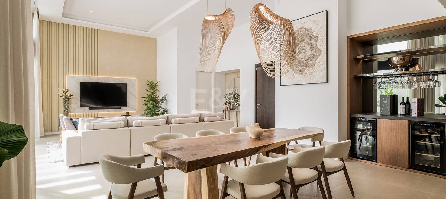 Villa contemporaine de luxe à Los Naranjos Golf