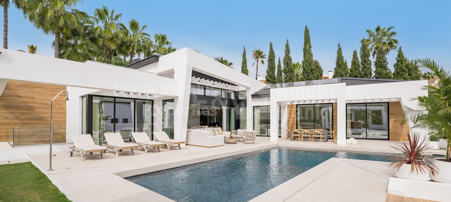 Villa till salu i Nueva Andalucia, Marbella