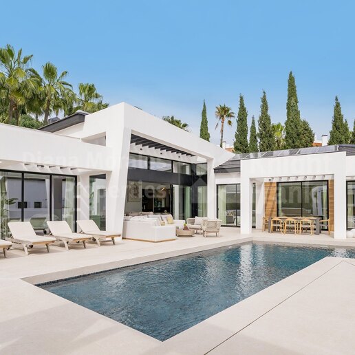 Villa till salu i Nueva Andalucia, Marbella