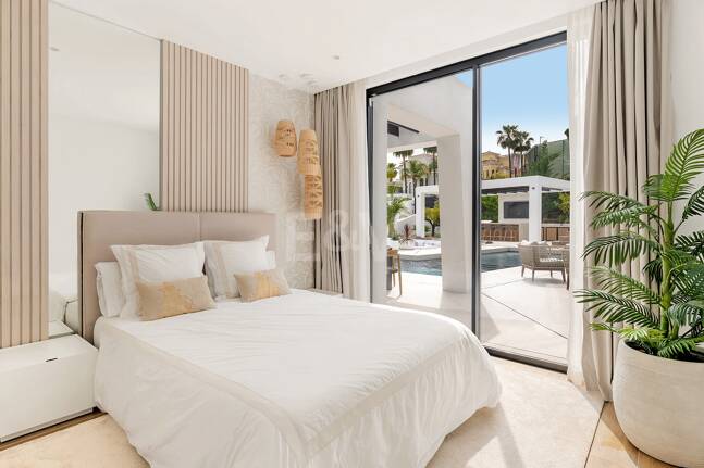 Villa contemporaine de luxe à Los Naranjos Golf