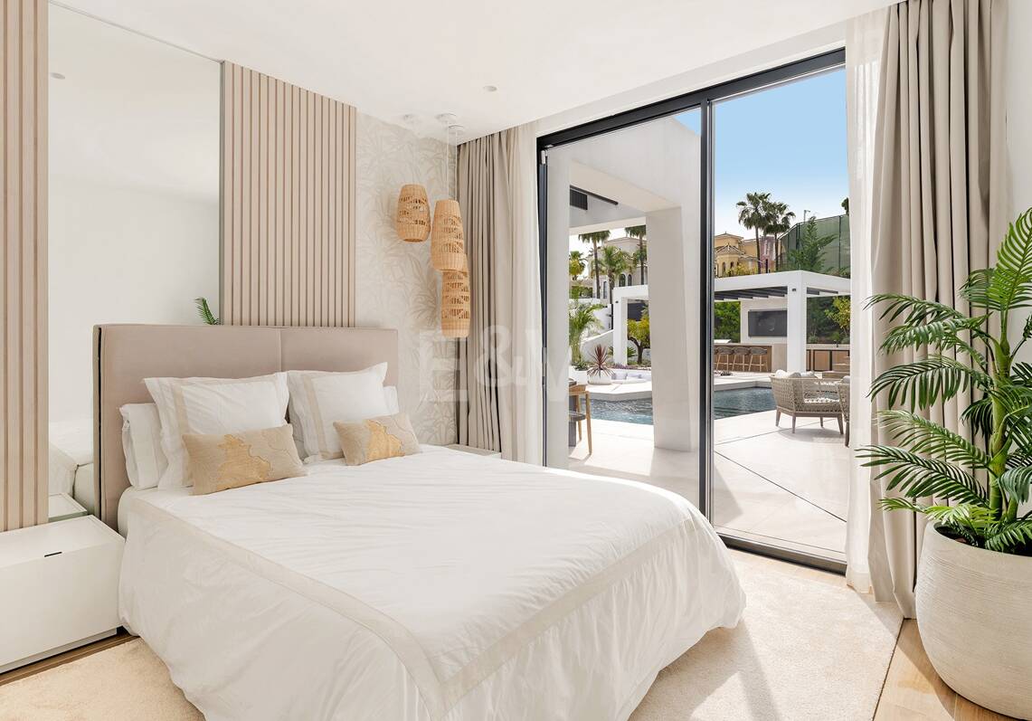 Villa contemporaine de luxe à Los Naranjos Golf