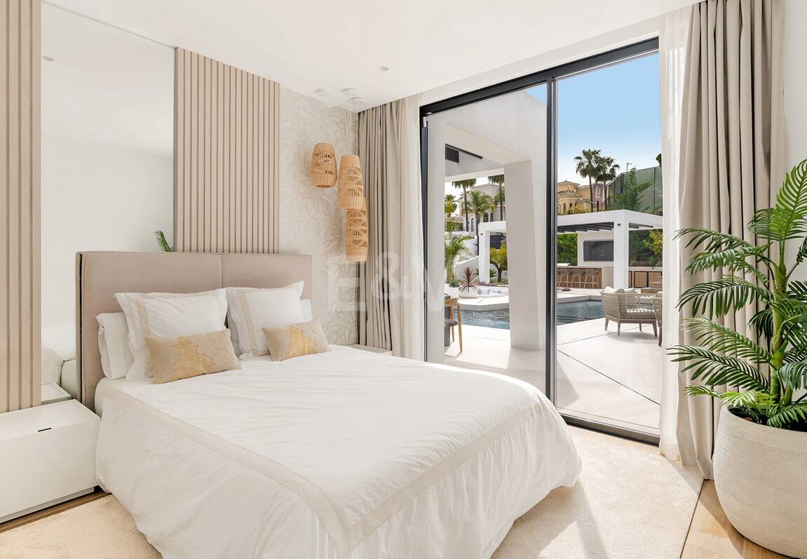 Villa contemporaine de luxe à Los Naranjos Golf