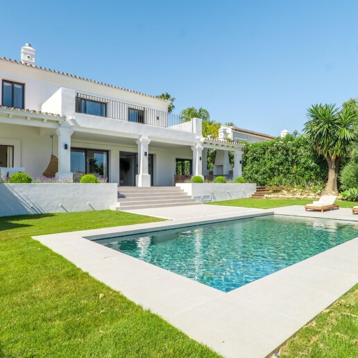 Villa till salu i Nueva Andalucia, Marbella