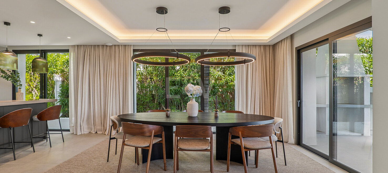 Villa till salu i Nueva Andalucia, Marbella