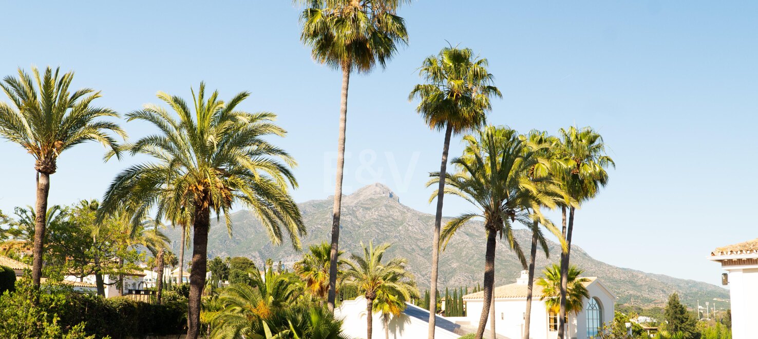 Villa till salu i Nueva Andalucia, Marbella