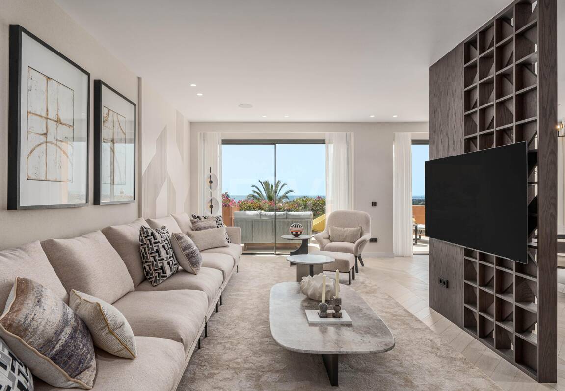 Impresionante apartamento de 4 habitaciones con vistas panorámicas al mar en La Cerquilla, Nueva Andalucía