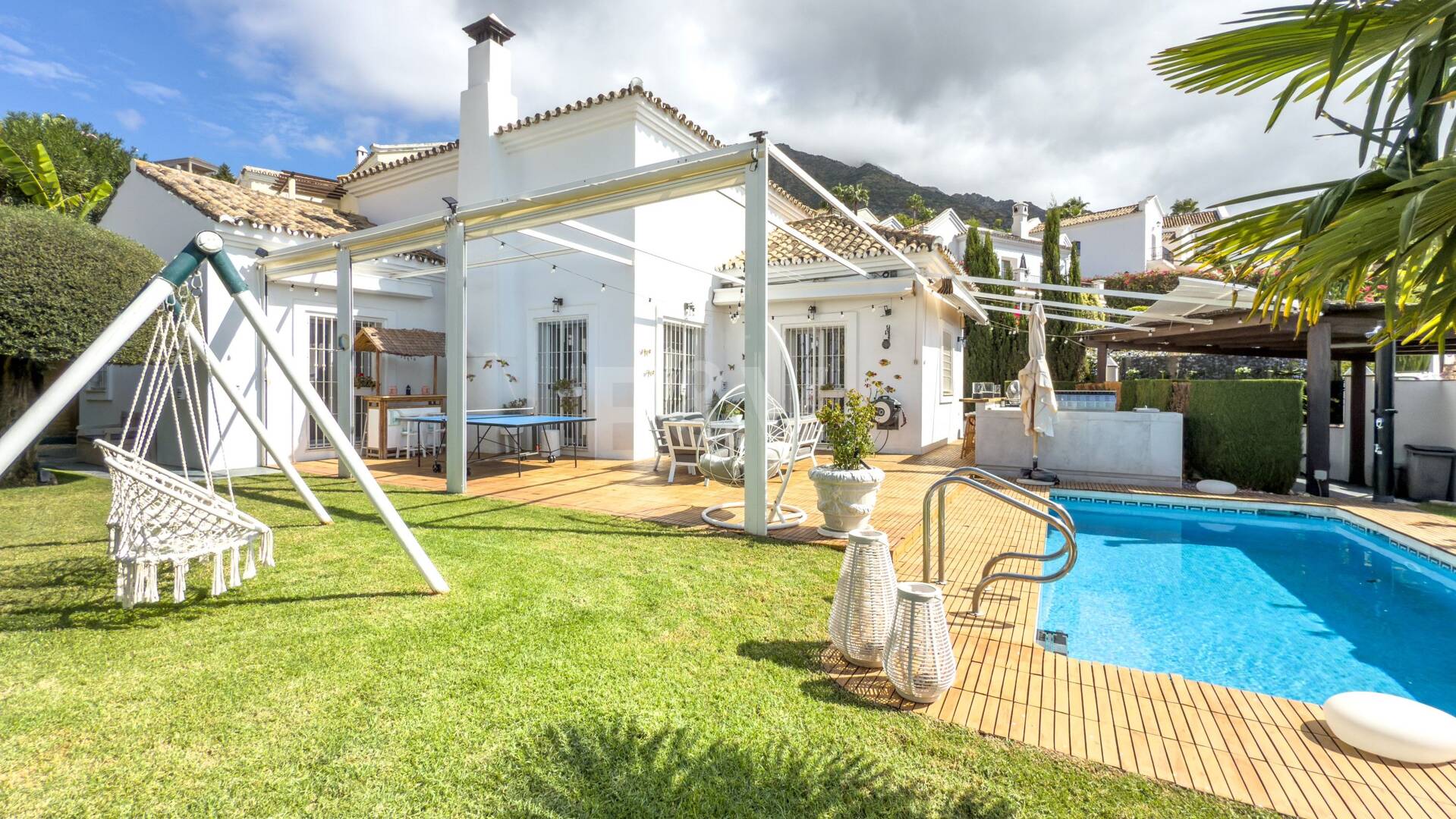 Villa Tranquil avec piscine privée dans le Sierra Blanca Country Club