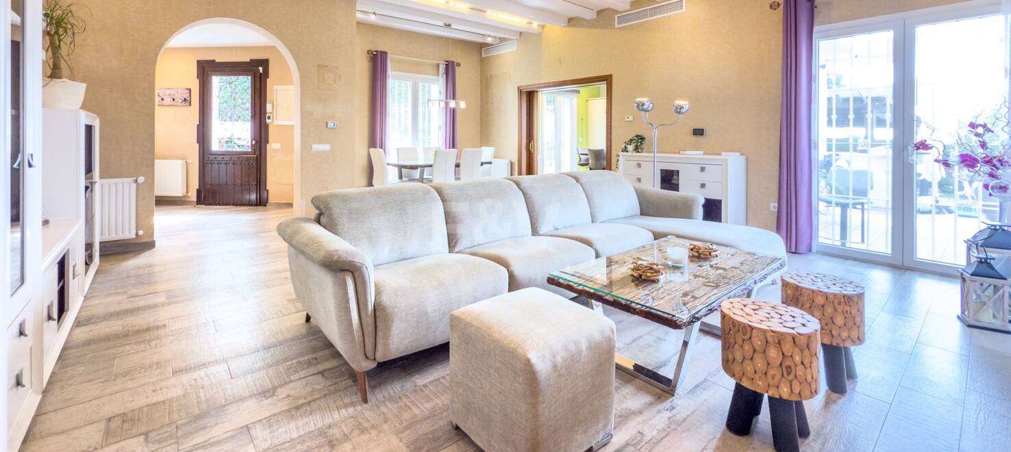 Villa Tranquil avec piscine privée dans le Sierra Blanca Country Club