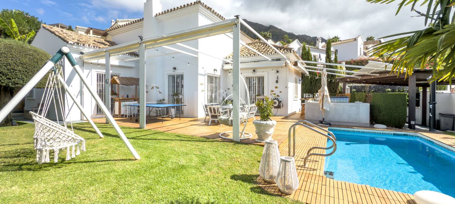 Villa Tranquil avec piscine privée dans le Sierra Blanca Country Club