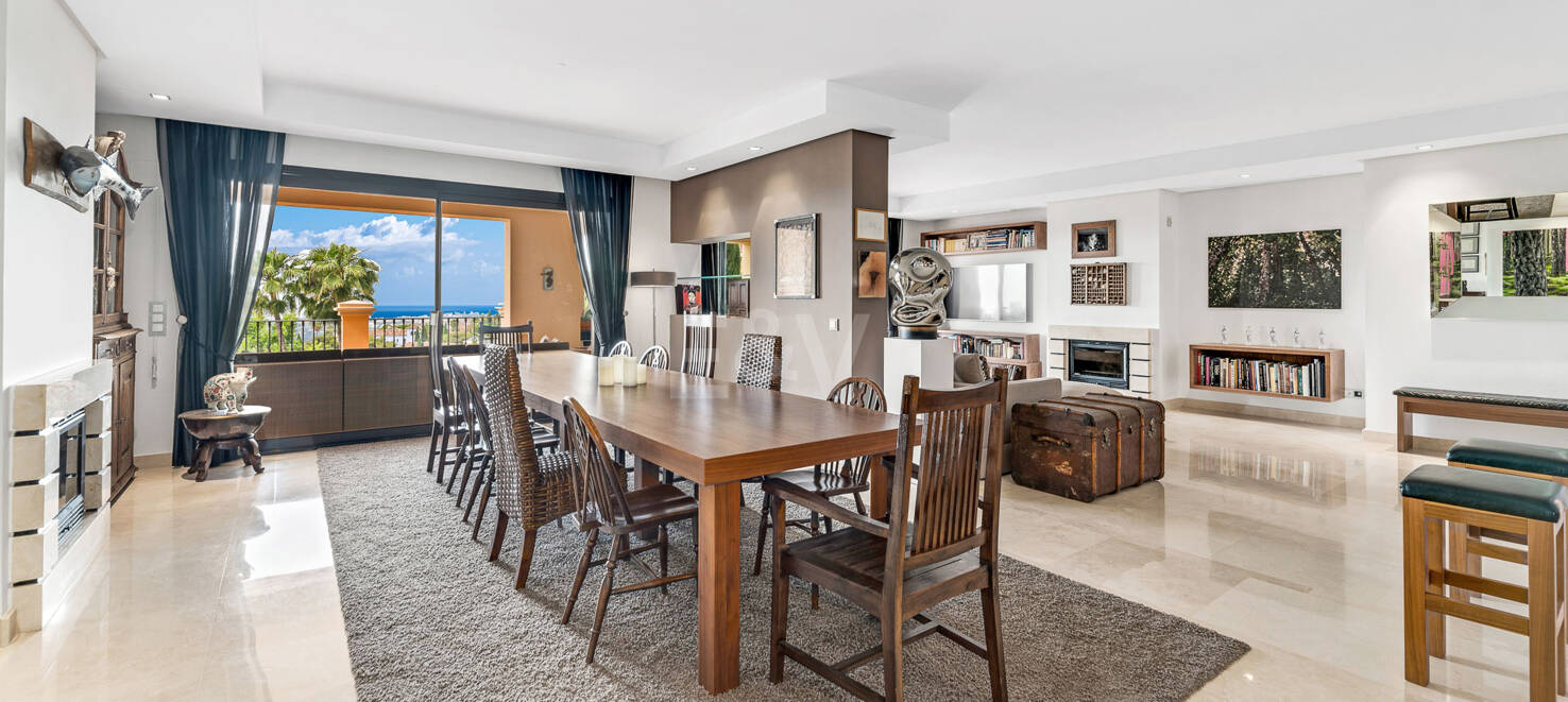 Appartement de luxe spacieux avec vue sur la mer