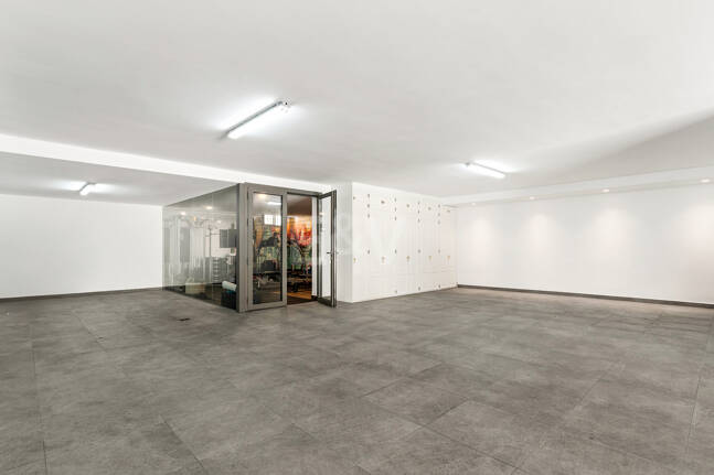 Stylish Villa with Panoramic Sea Views near the Beach and the City Centre on the Golden Mile