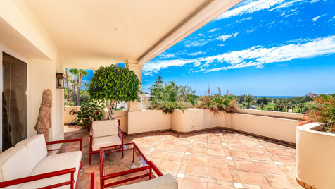 Penthouse na sprzedaż w Nueva Andalucia, Marbella (Wszystkie obszary)