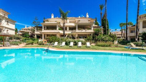 Penthouse na sprzedaż w Nueva Andalucia, Marbella (Wszystkie obszary)