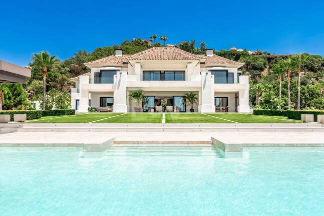 Spektakuläre Villa in La Zagaleta mit atemberaubender Aussicht