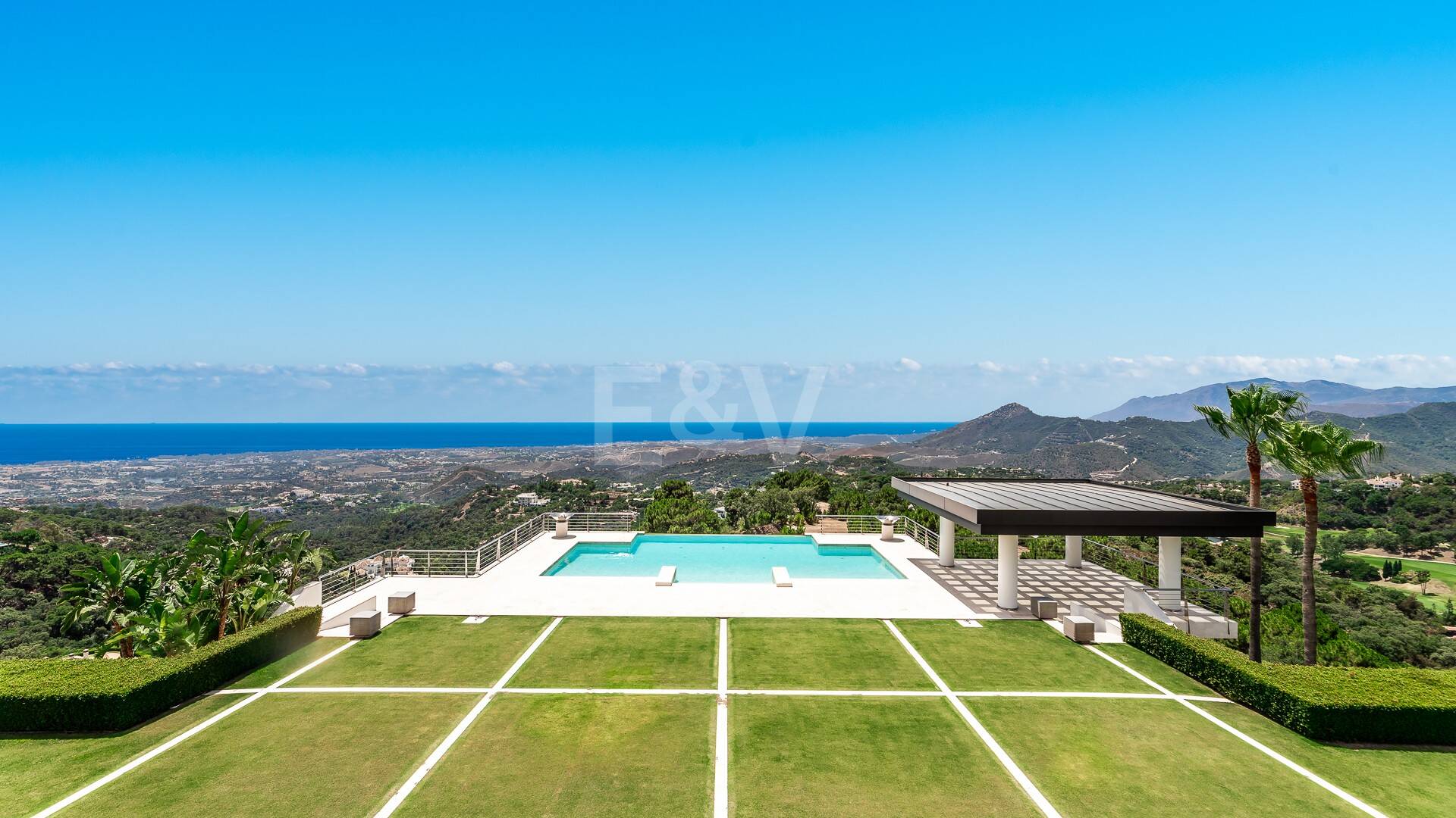 Spektakuläre Villa in La Zagaleta mit atemberaubender Aussicht