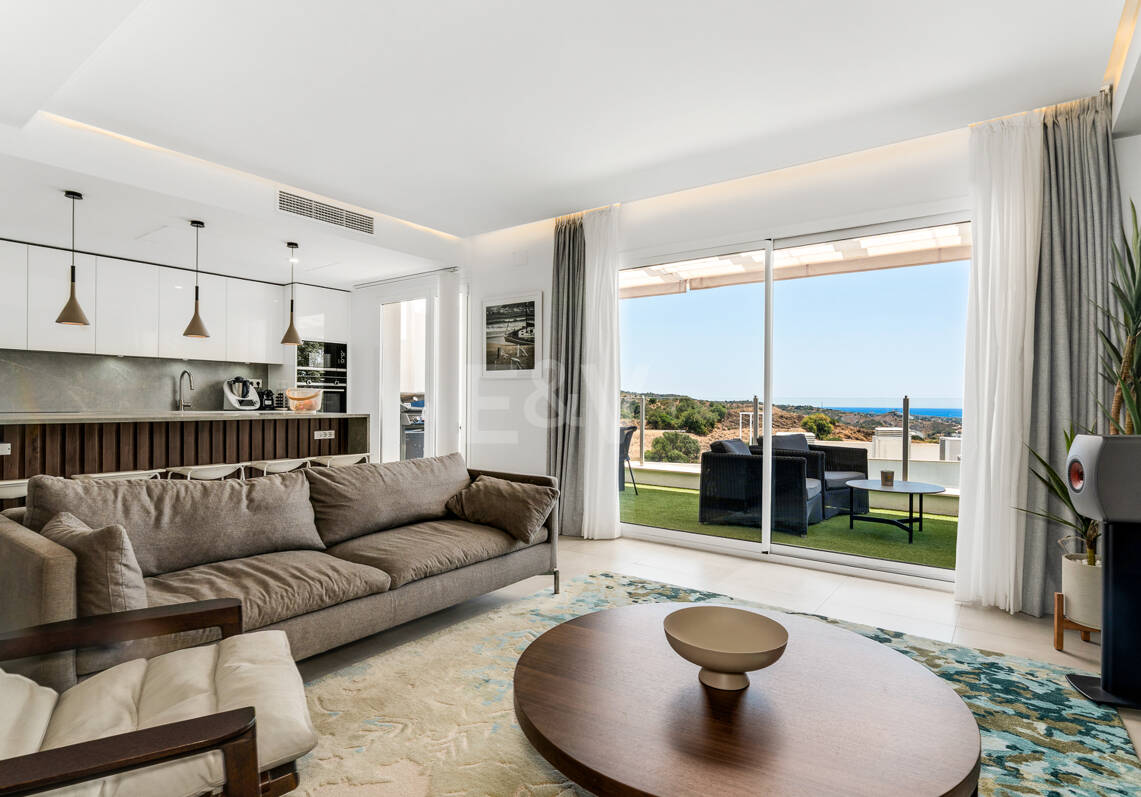 Elegantes Duplex-Penthouse mit wunderschönem Meerblick in begehrter Wohnanlage