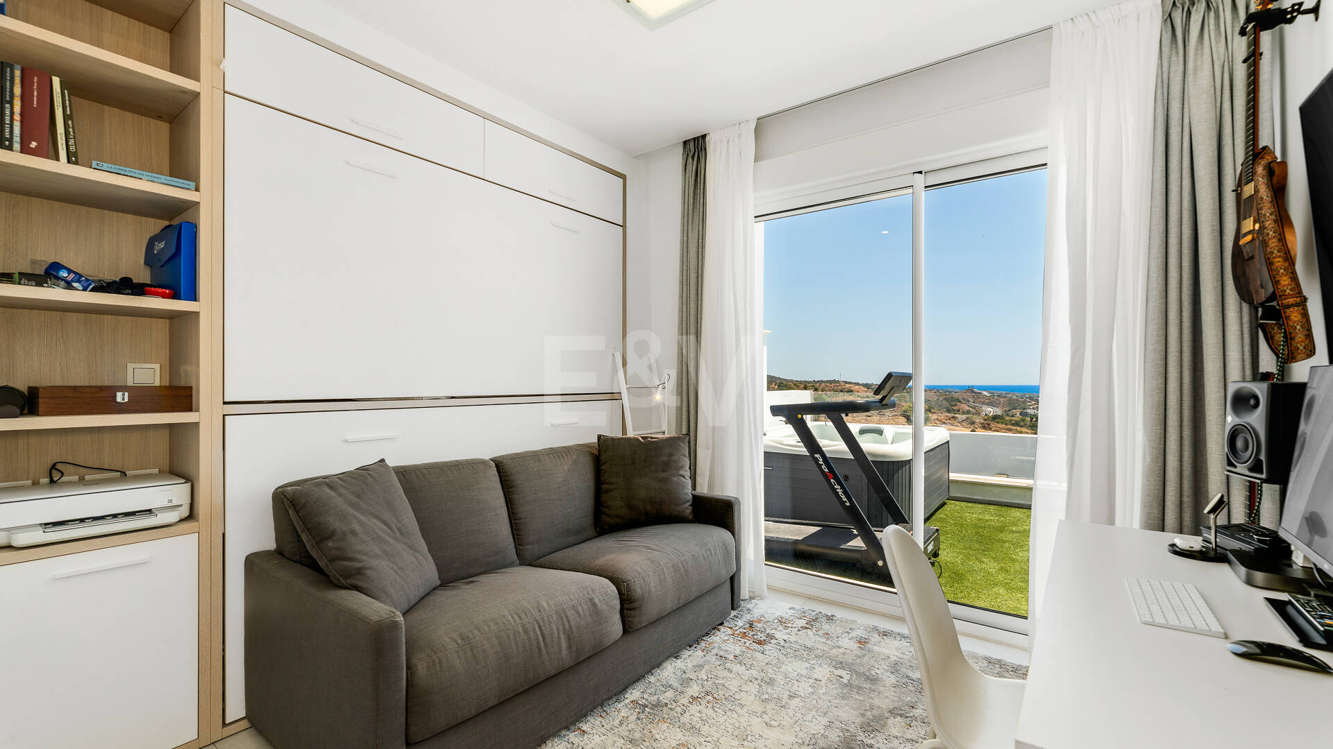 Elegant Duplex Penthouse with Beautiful Sea Views in Sought-After Gated Community