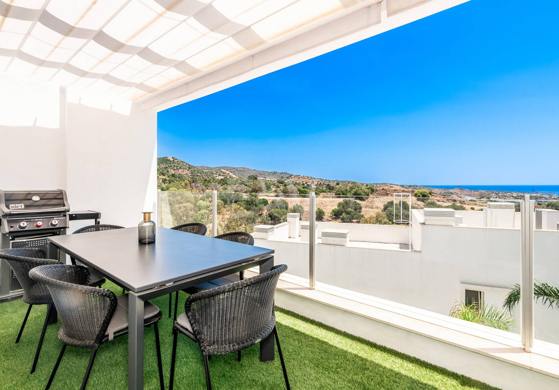 Elegantes Duplex-Penthouse mit wunderschönem Meerblick in begehrter Wohnanlage