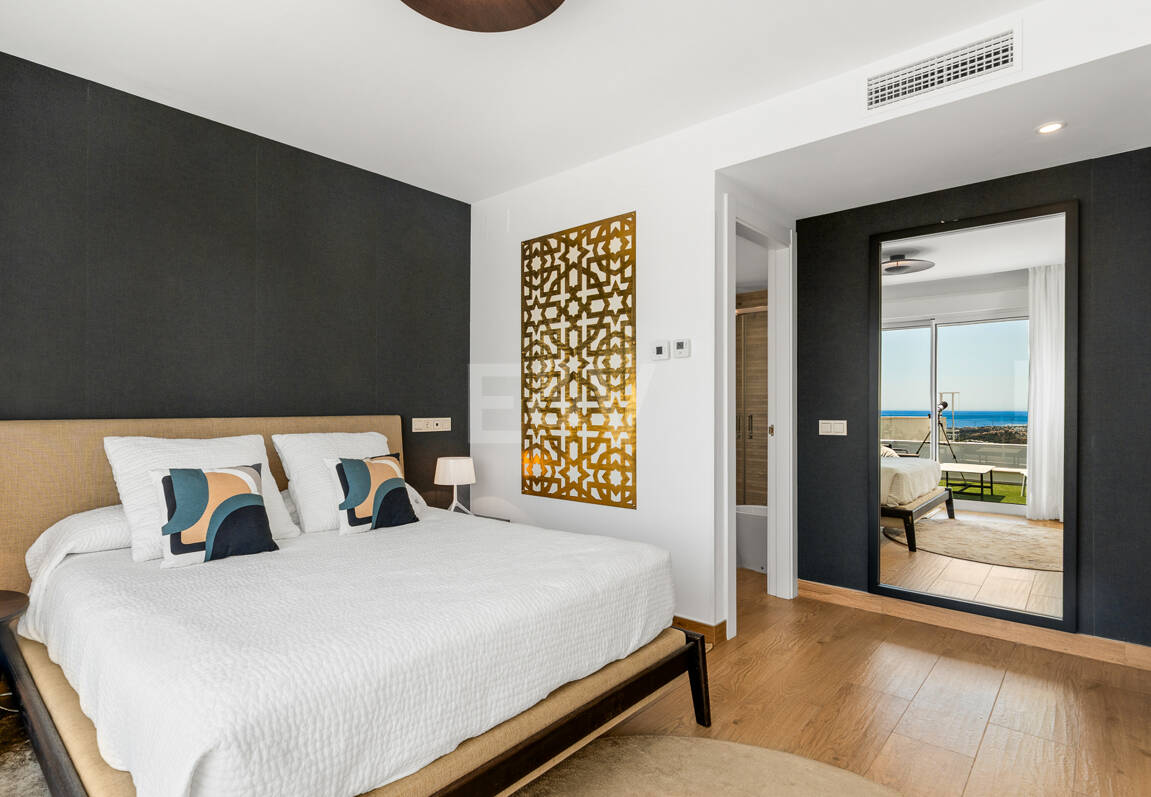 Elegant Duplex Penthouse with Beautiful Sea Views in Sought-After Gated Community