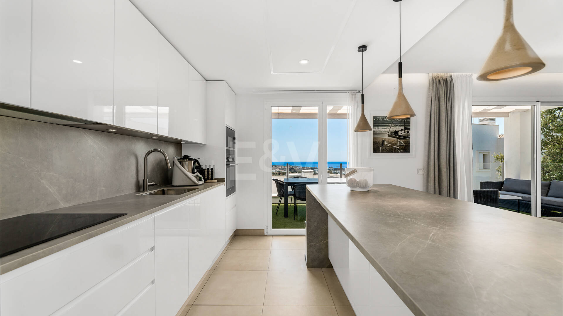 Elegant Duplex Penthouse with Beautiful Sea Views in Sought-After Gated Community