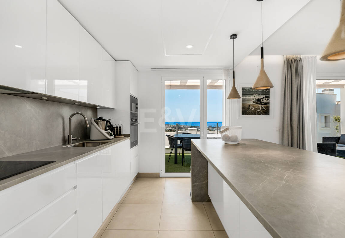 Elegant Duplex Penthouse with Beautiful Sea Views in Sought-After Gated Community