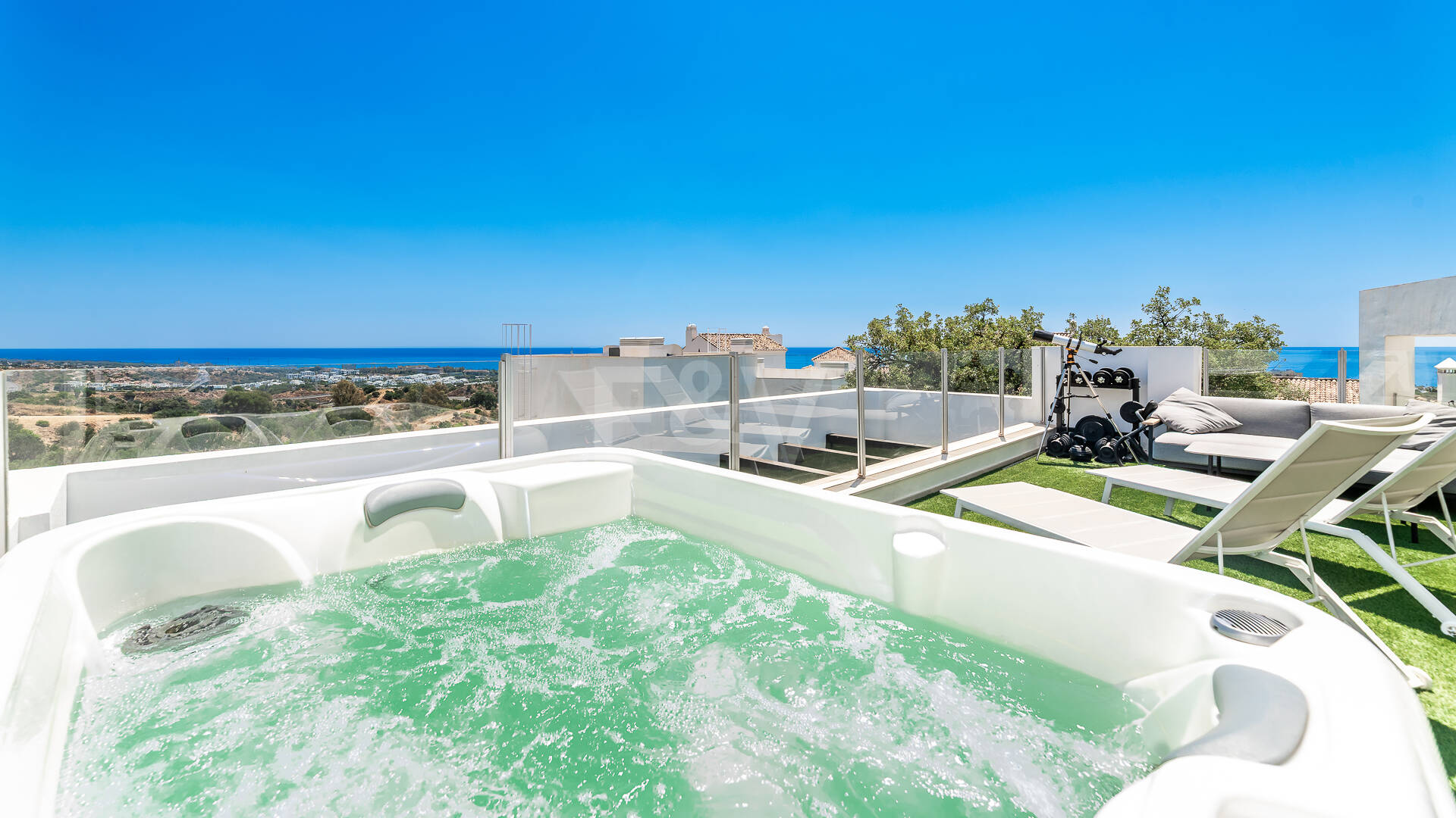 Elegant Duplex Penthouse with Beautiful Sea Views in Sought-After Gated Community