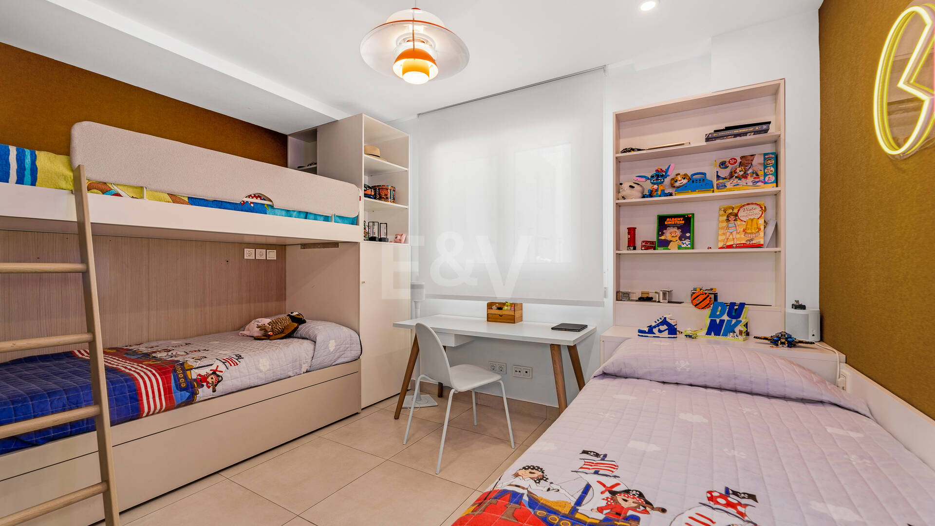 Elegant Duplex Penthouse with Beautiful Sea Views in Sought-After Gated Community