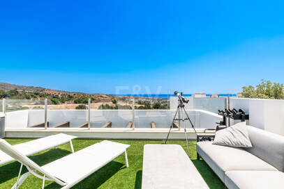 Elegant Duplex Penthouse with Beautiful Sea Views in Sought-After Gated Community