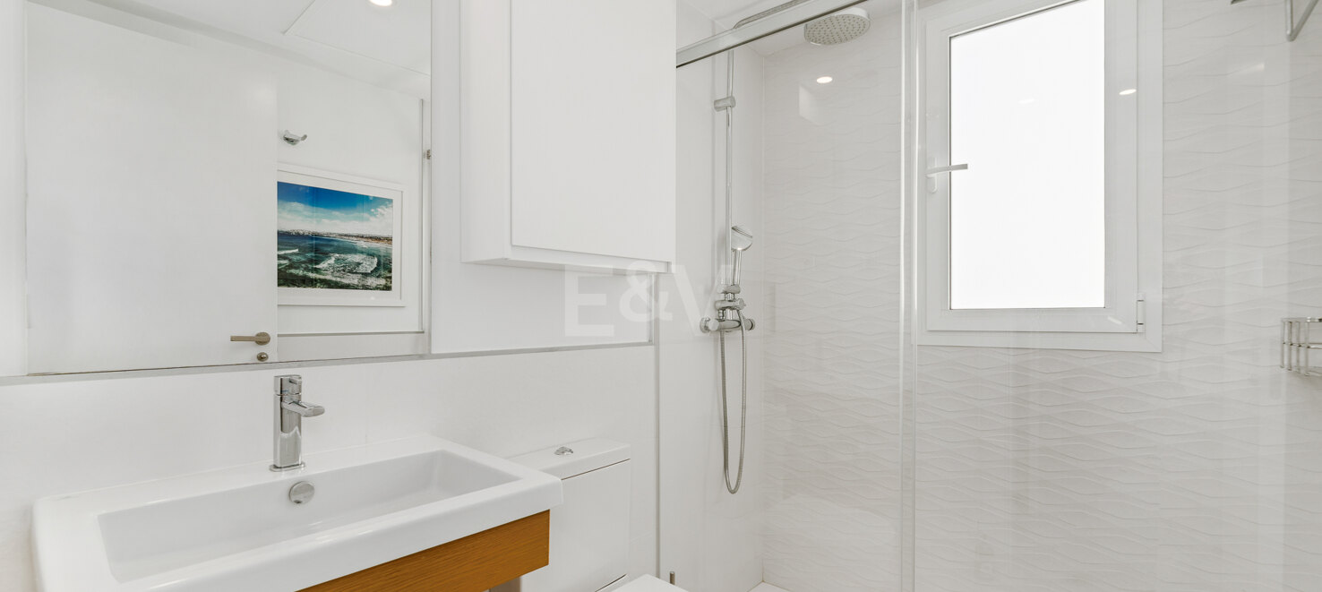 Elegant Duplex Penthouse in Altos de Los Monteros