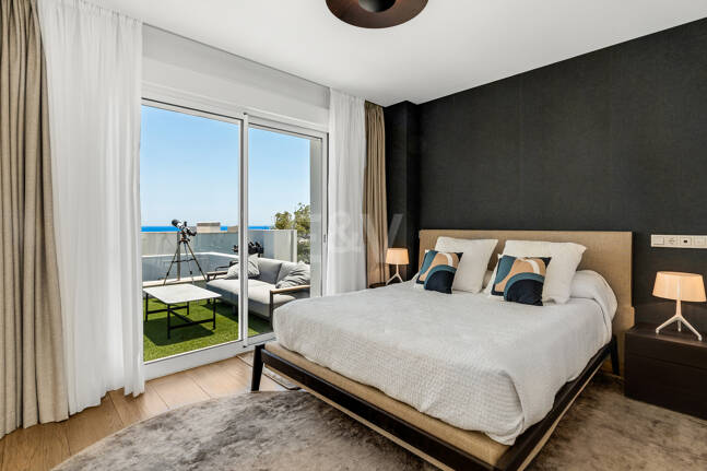 Elegant Duplex Penthouse with Beautiful Sea Views in Sought-After Gated Community