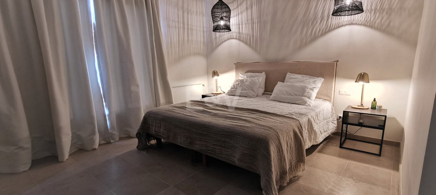 Villa with Panoramic Sea Views