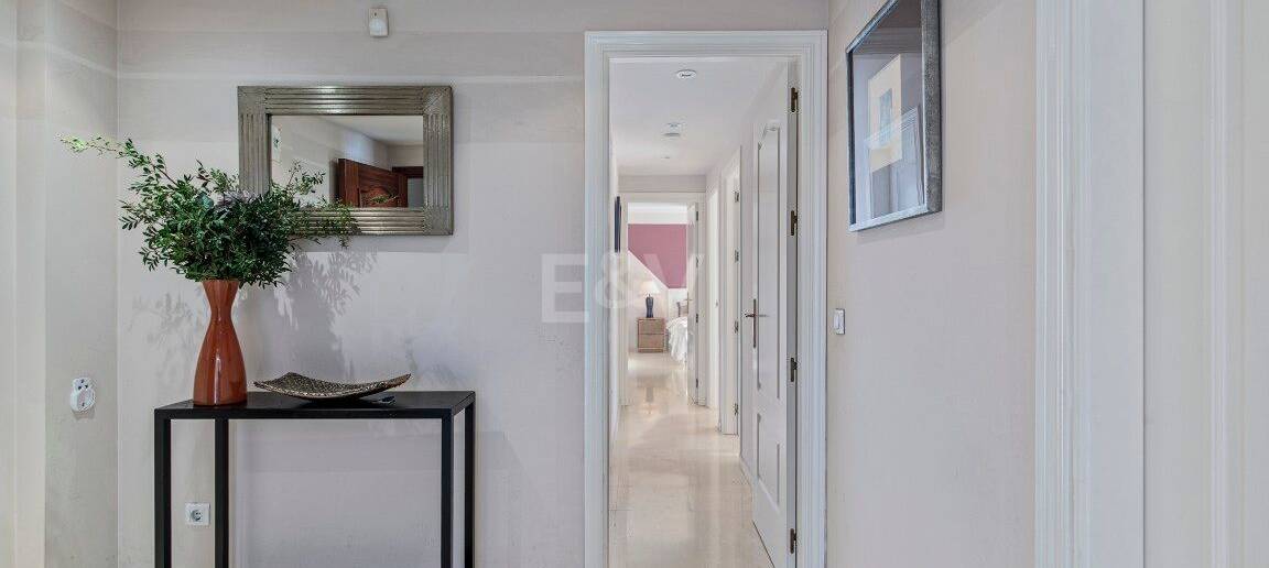 Apartament w okolicy najlepszych pól golfowych z widokiem na góry w Monte Almendro