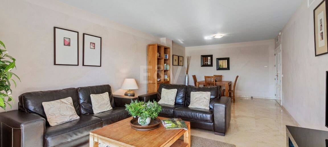 Apartament w okolicy najlepszych pól golfowych z widokiem na góry w Monte Almendro