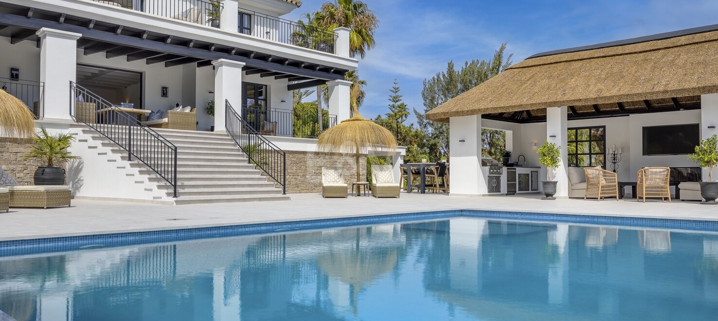 Villa spectaculaire avec vue imprenable sur un grand terrain