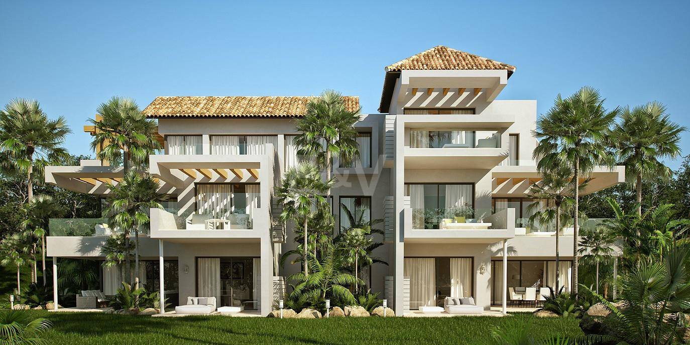 Marbella Club Hills, Villas, apartments and penthouses in a secure gated community with state of the art facilities 10 minutes' drive to Puerto Banús