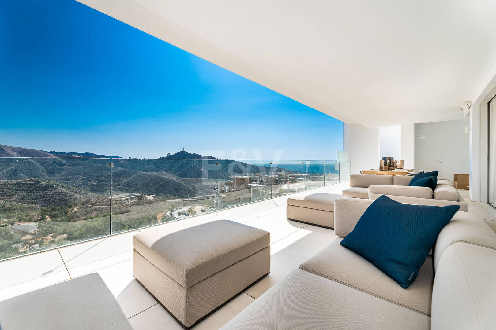 Palo Alto Marbella, Unikalny kurort z panoramicznym widokiem i na miejscu obiektów rekreacyjnych kilka minut od Marbella