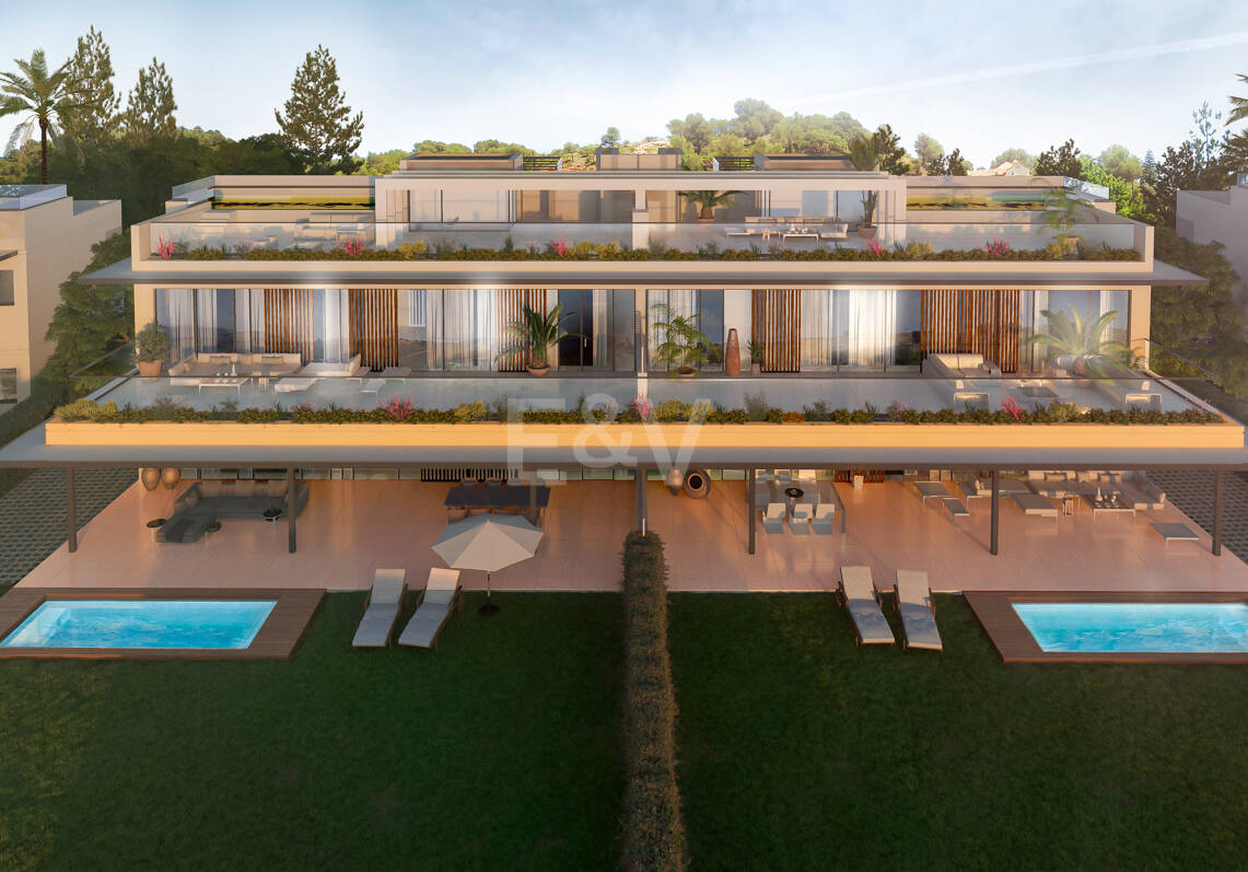 Santa Clara Homes, Santa Clara Golf: Luxury Living in Marbella