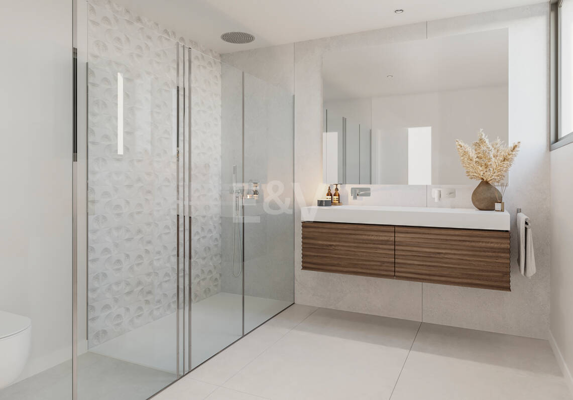 Santa Clara Homes, Santa Clara Golf: Luxury Living in Marbella