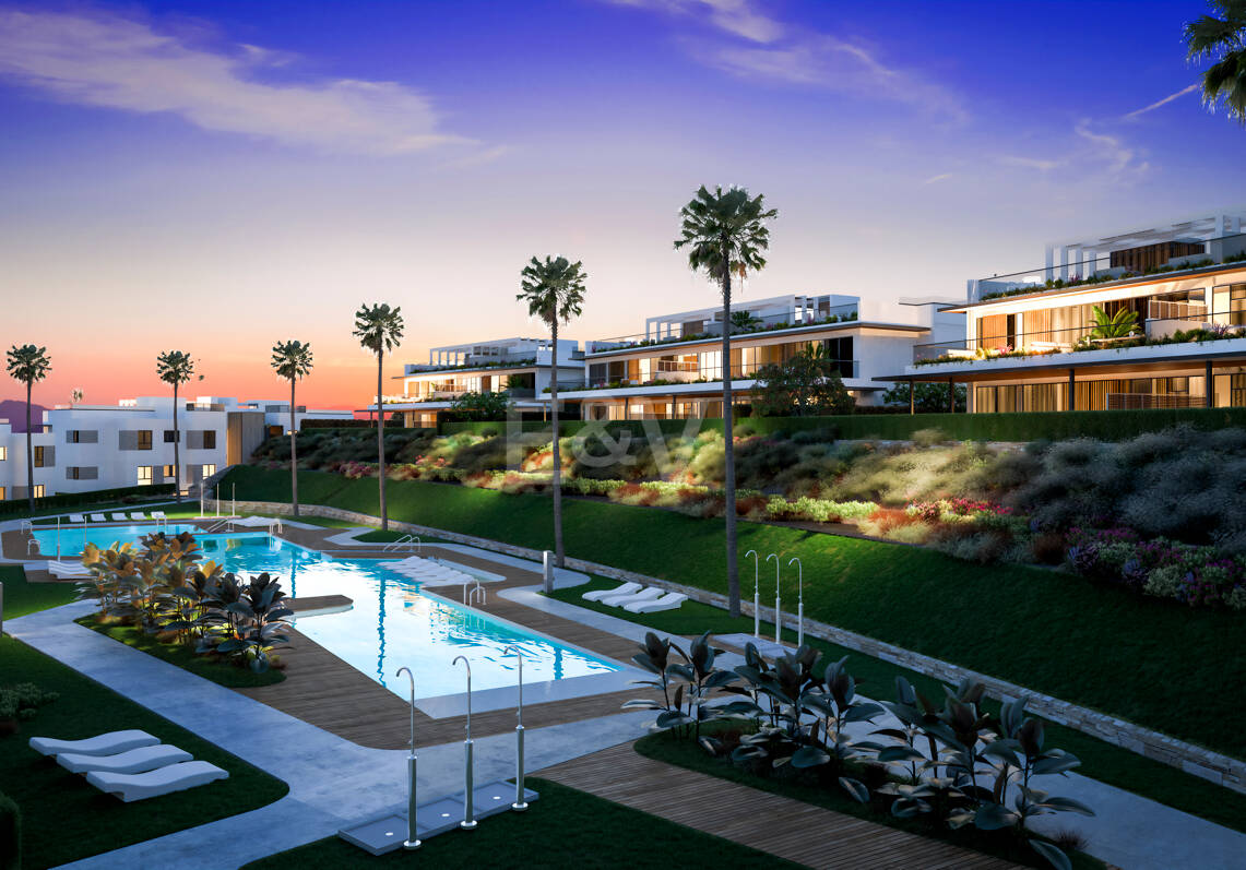 Santa Clara Homes, Santa Clara Golf: Luxury Living in Marbella