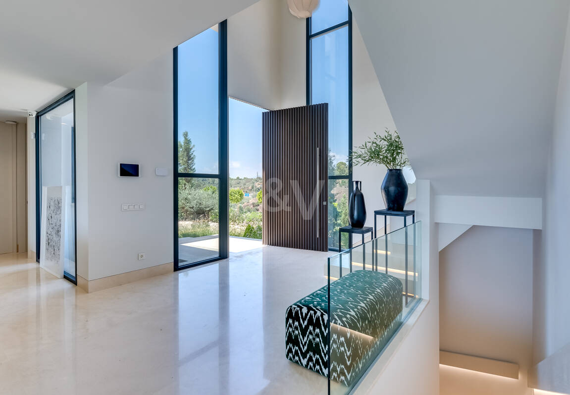 Exclusivas villas de diseño en Lomas del Virrey, Milla de Oro