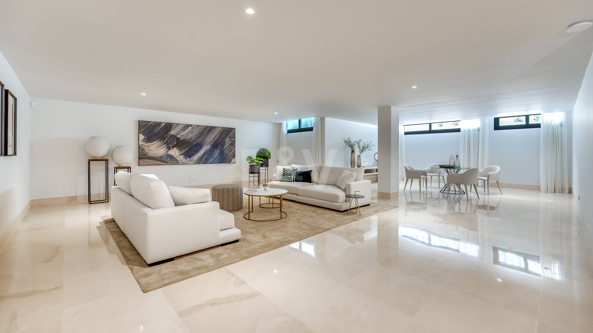 Exclusivas villas de diseño en Lomas del Virrey, Milla de Oro