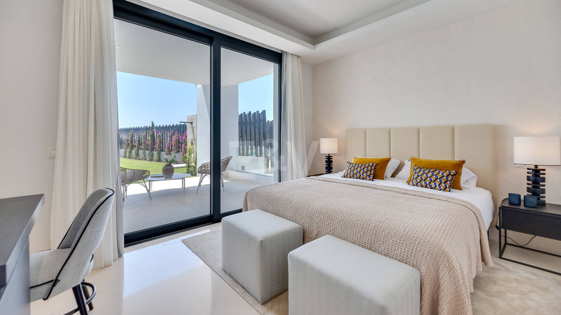 Exclusivas villas de diseño en Lomas del Virrey, Milla de Oro