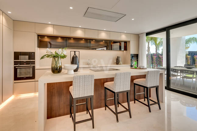 Exclusivas villas de diseño en Lomas del Virrey, Milla de Oro