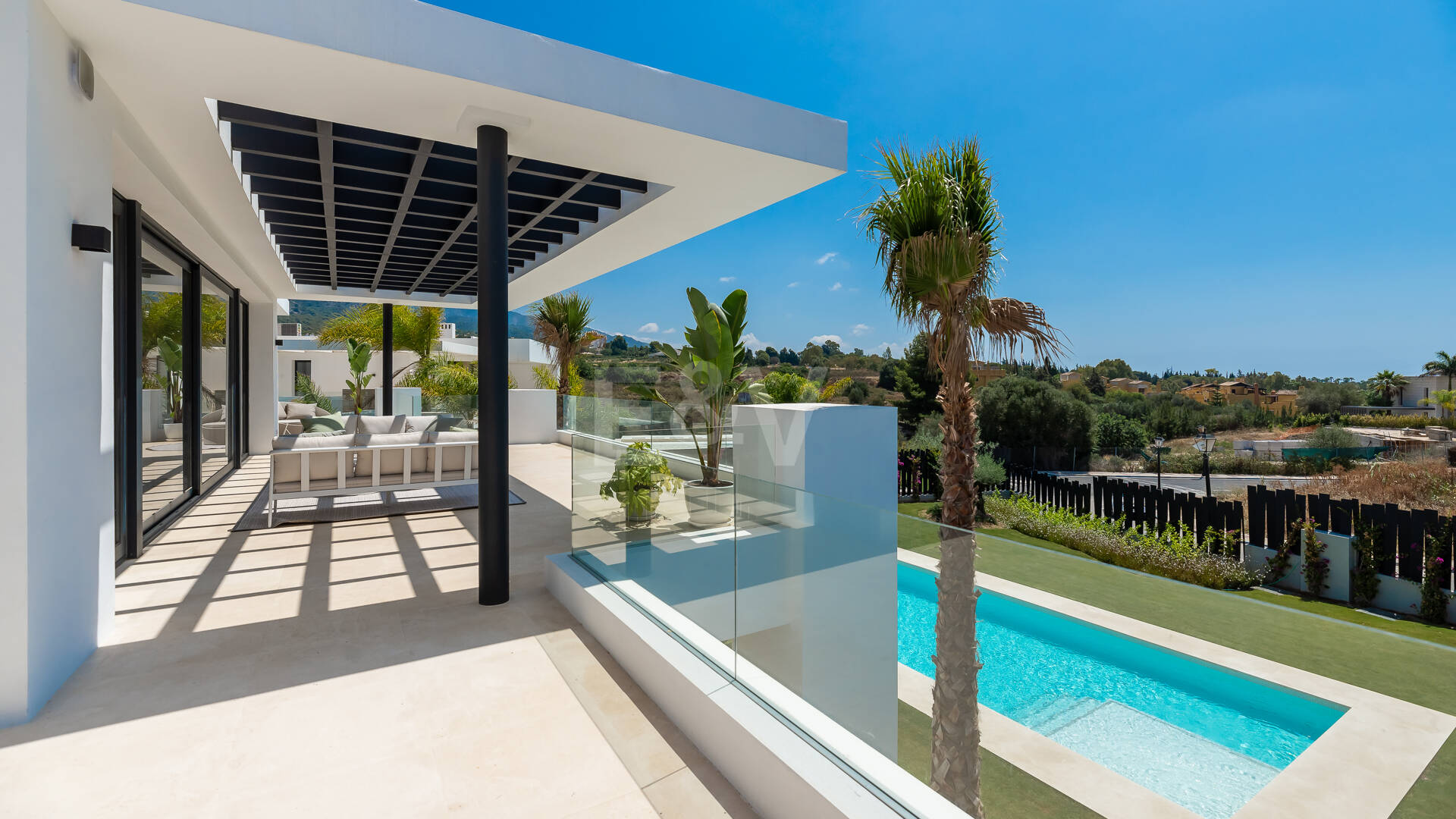 Exclusivas villas de diseño en Lomas del Virrey, Milla de Oro