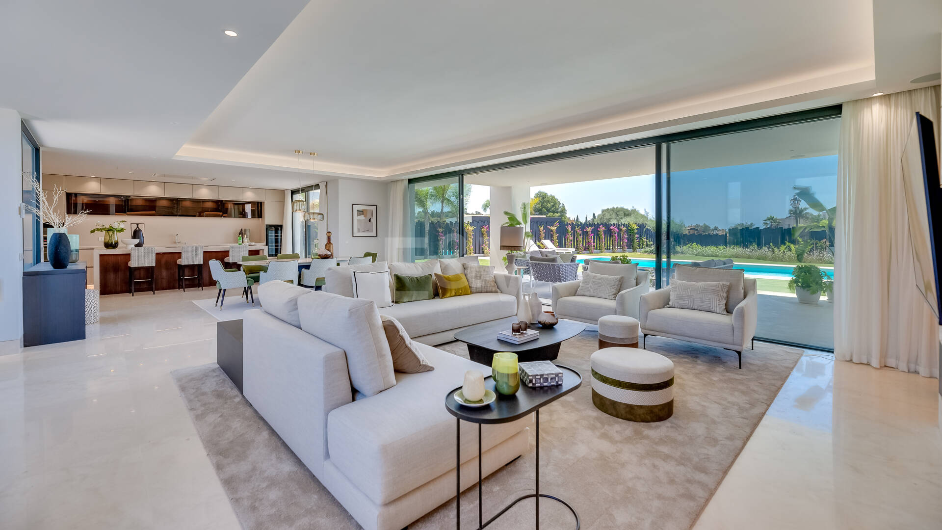 Exclusivas villas de diseño en Lomas del Virrey, Milla de Oro