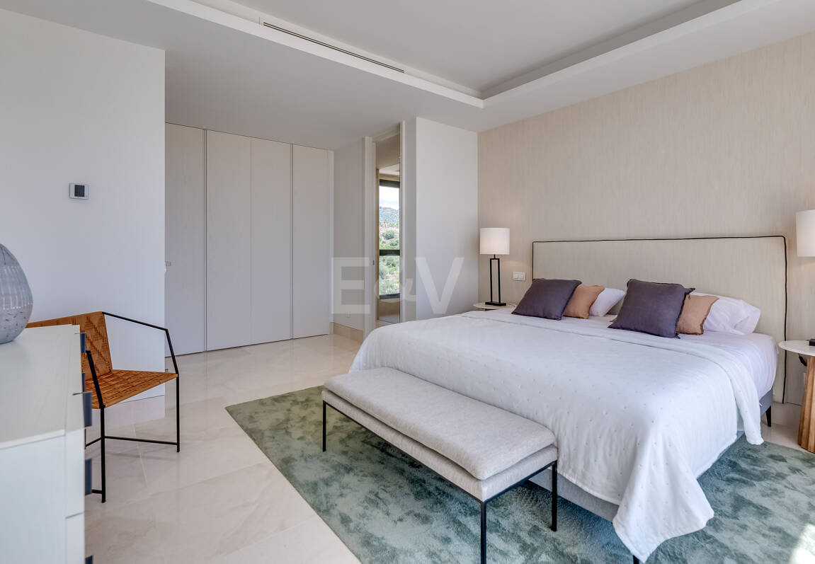 Exclusivas villas de diseño en Lomas del Virrey, Milla de Oro