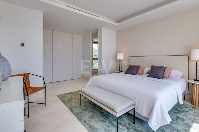 Exclusivas villas de diseño en Lomas del Virrey, Milla de Oro