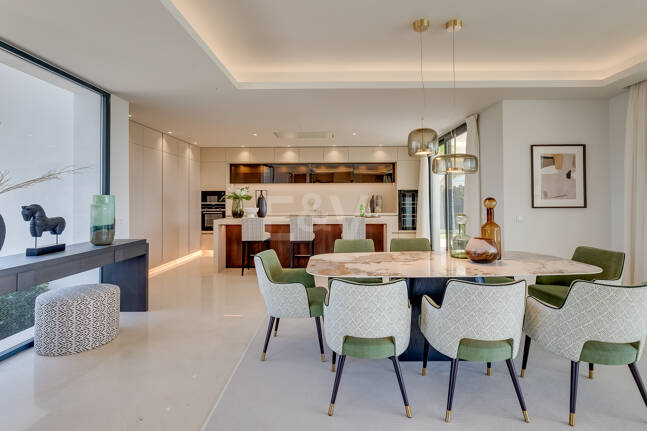 Exclusivas villas de diseño en Lomas del Virrey, Milla de Oro