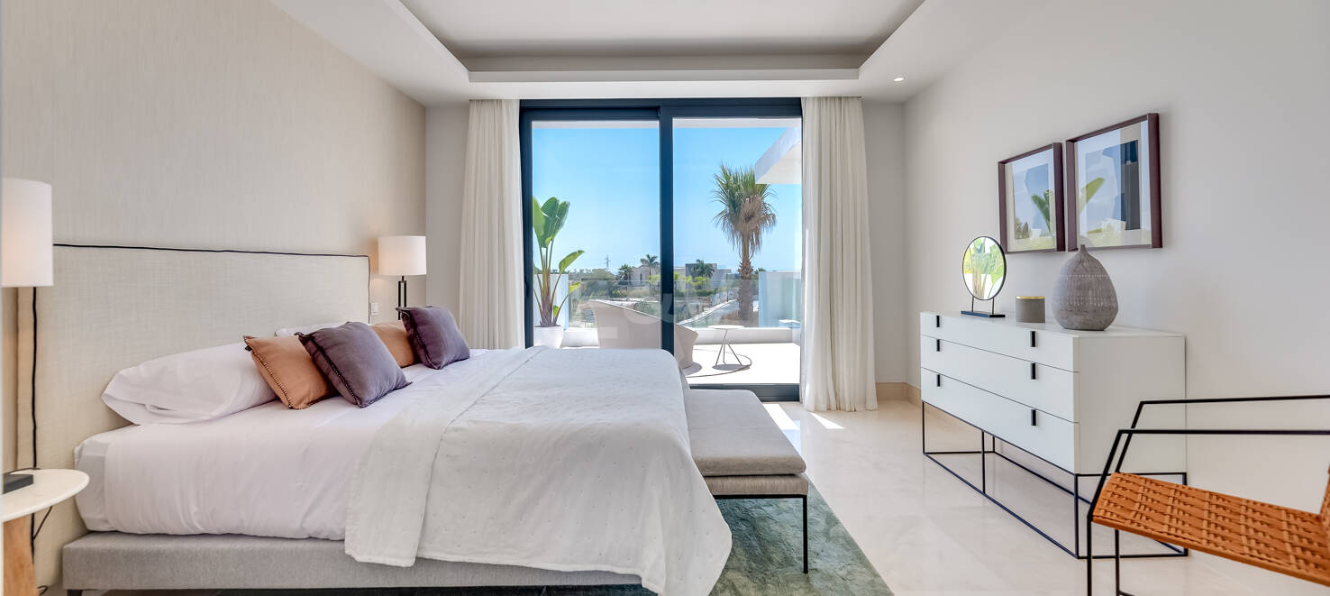 Exclusive signature villas in Lomas del Virrey, Golden Mile