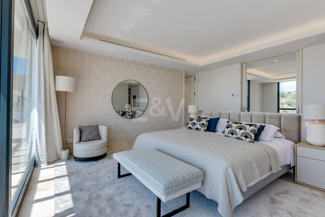 Exclusivas villas de diseño en Lomas del Virrey, Milla de Oro